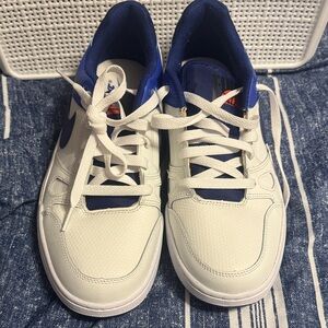 Nike Men's White and Navy Sneakers